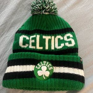 NWT! Fleece lined Boston Celtics knit beanie